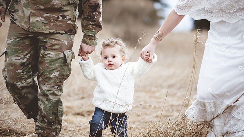 military-family-that-will-benefit-with-estate-planning